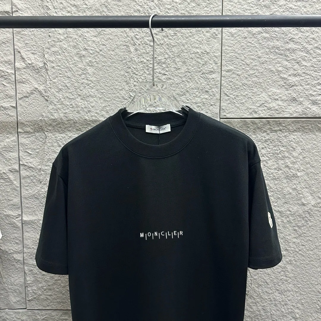 Moncle* *2025 New Arrival Classic Black White T Same Style ： Size： S （90-130 ） M （120-150 ） L （140-165 ） XL （160-180 ） XXL （180-210 ）